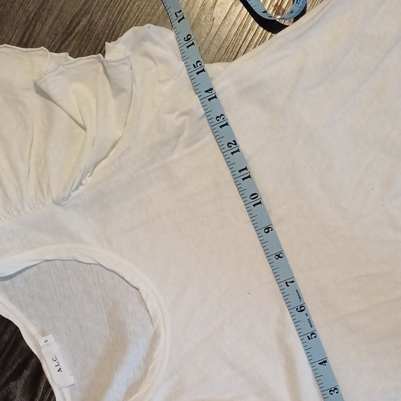 A.L.C. flutter sleeve scoop t-shirt white small - Picture 12 of 14
